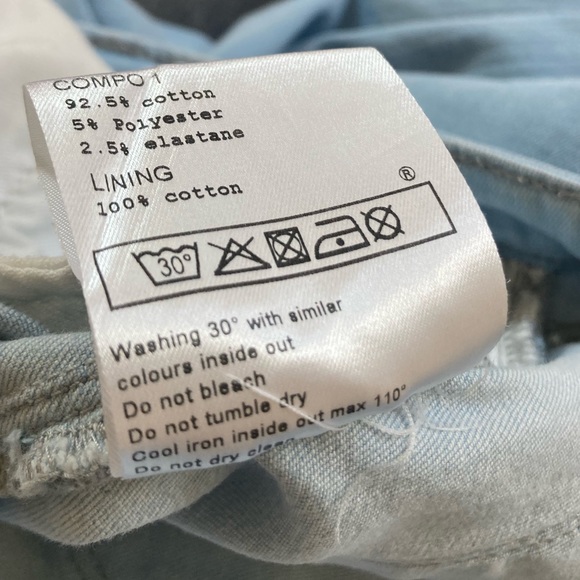 Etienne Marcel light wash denim with red zippers - Picture 8 of 11